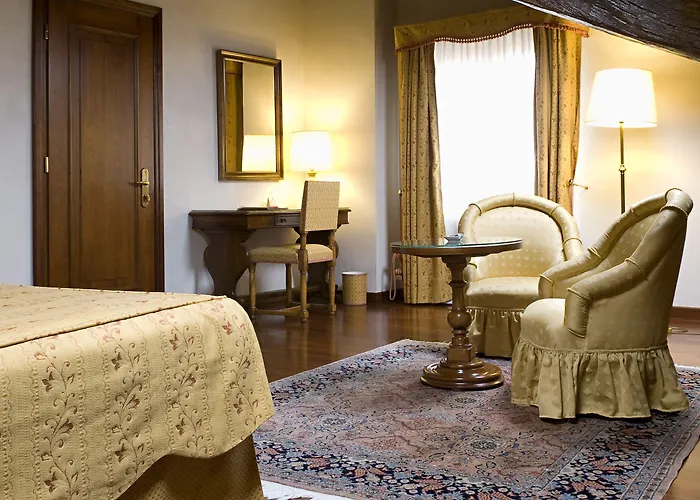 Hotel Delle Notarie 4*