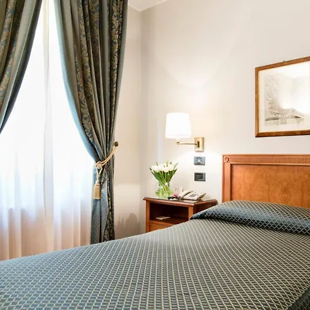 Hotel Delle Notarie 4*
