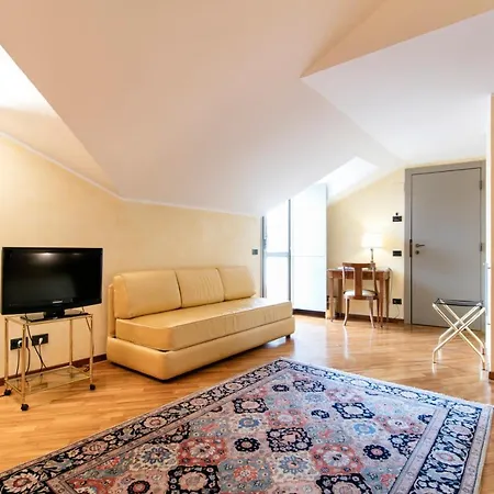 Delle Notarie 4* Reggio Emilia