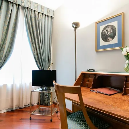 Delle Notarie Szálloda 4*