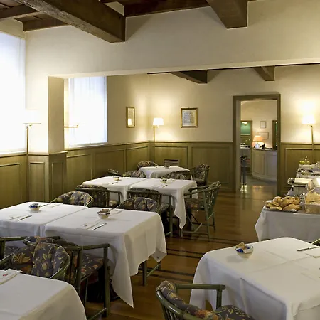 Delle Notarie Szálloda 4*