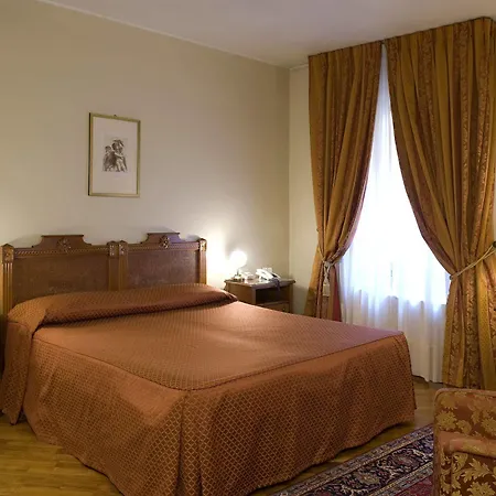 Delle Notarie Hotel 4*
