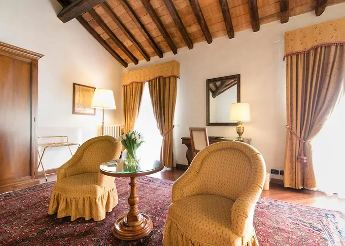 Delle Notarie فندق